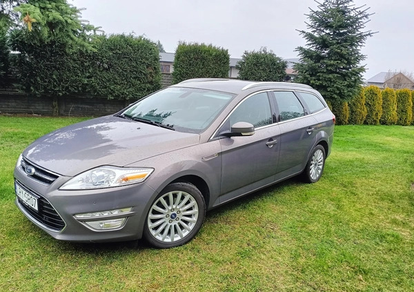 Ford Mondeo cena 39000 przebieg: 170000, rok produkcji 2013 z Dęblin małe 232